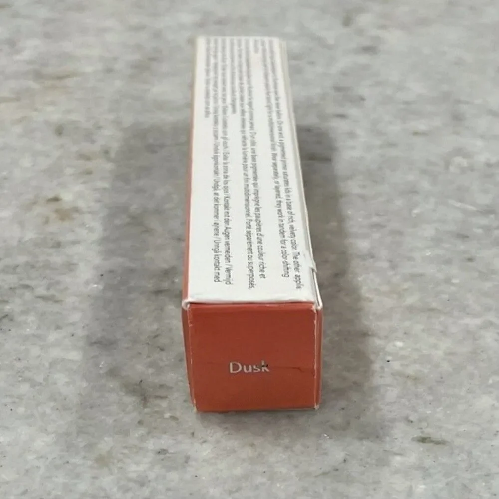 Becca Light Gleam Primer & Topper Liquid Eyeshadow Dusk.12 FL Oz. New!